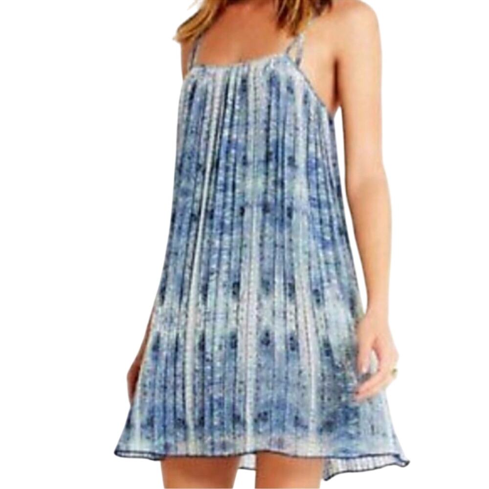 BCBGeneration Tempest Paisley Pleated Swing Dress M • NWT • Statement Mini